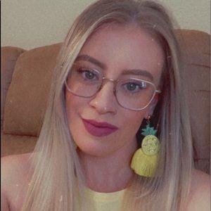 Meet your Posher, Kaitlyn